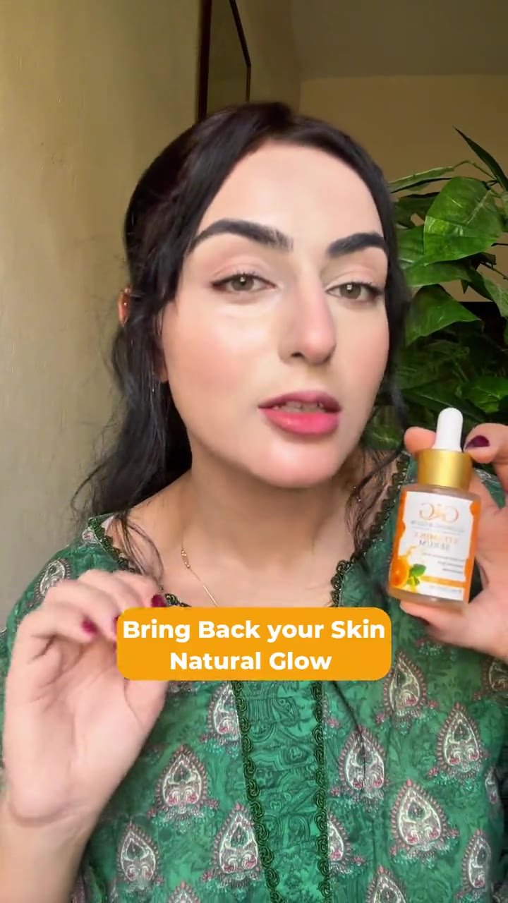 G&G Vitamin C Serum creator holding the serum bottle